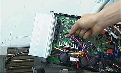 贞丰美的空调电话是多少